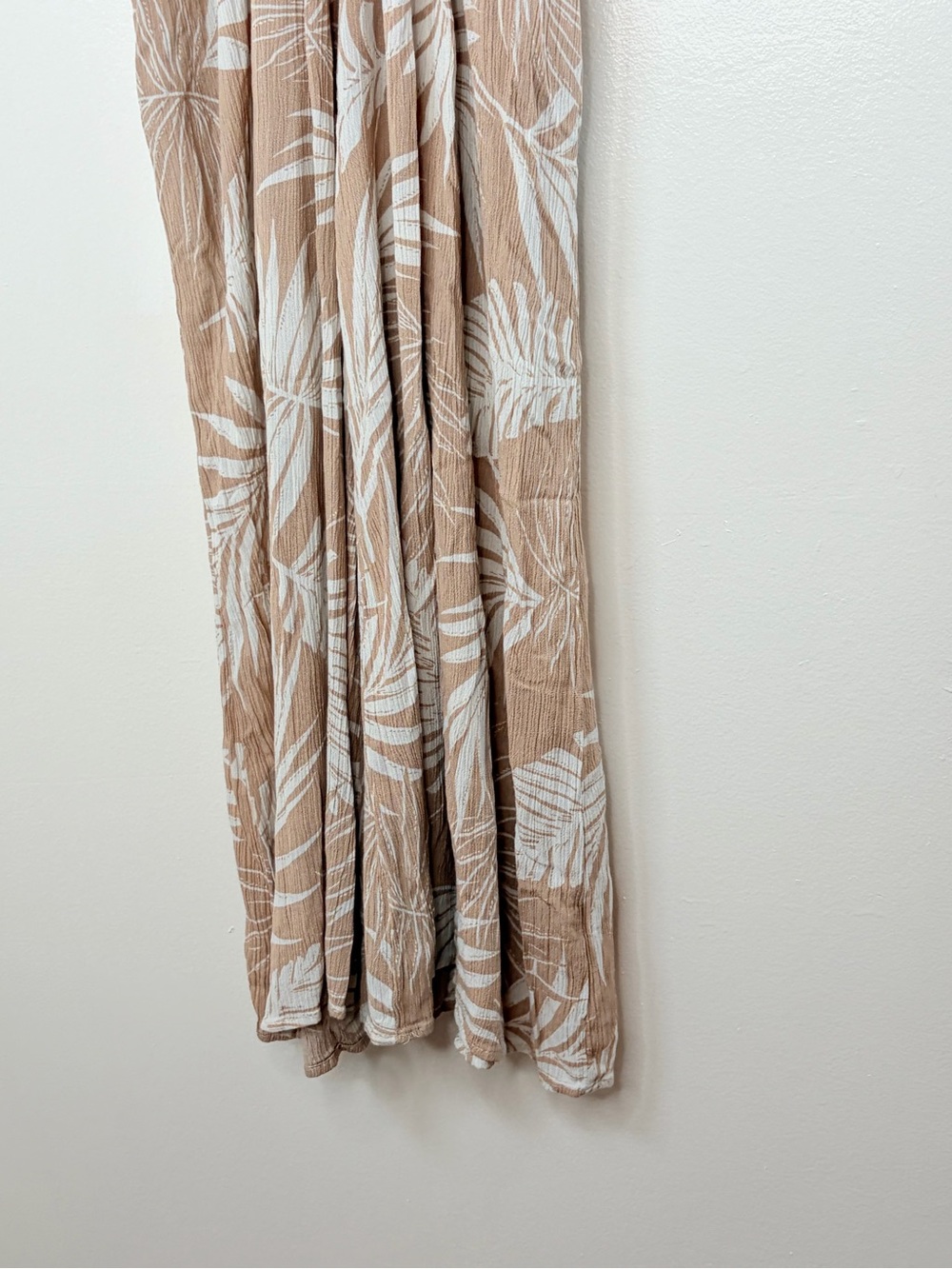 Final Touch Floral Sleeveless Jumpsuit - Picture 3 of 9